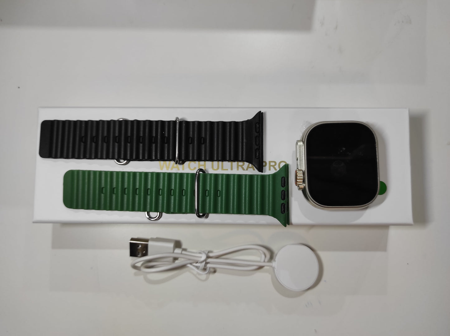 A- Smartwatch Ultra Pro con 2 correas